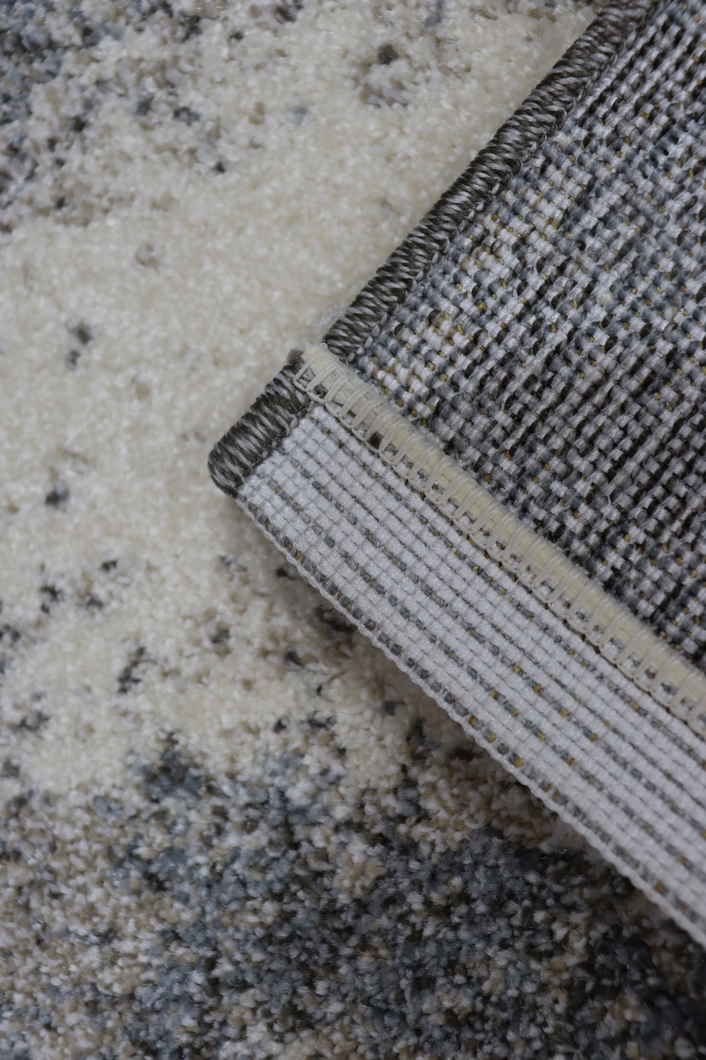 Covor Punctira Cremoza, Living/Dormitor, Albastru, Crem, Maro, Incalzire in pardoseala, Fir Scurt 12 mm, Dimensiuni 80x150 cm, 2300 g/m², BravaCasa