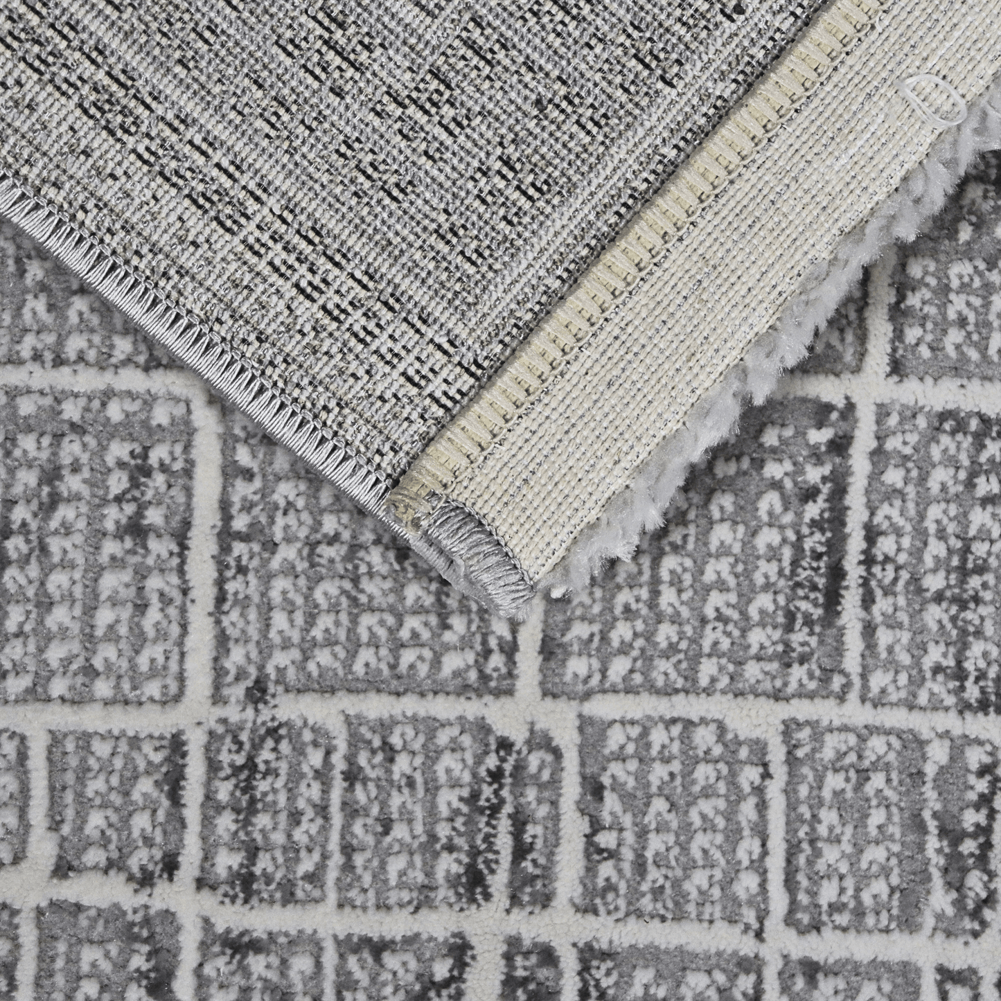 Covor Silverveil, Living/Dormitor, Alb, Gri si Crem, Incalzire in pardoseala, Fir Scurt 11 mm , Dimensiuni 80x150 cm, 2200 g/m², BravaCasa